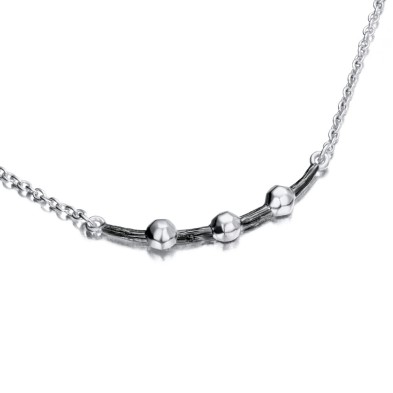Silver necklace with black rhutenium plating