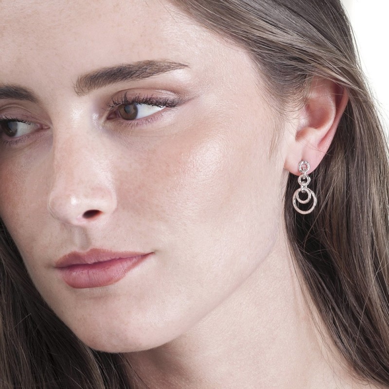 Interlocking Hoop Earrings in Sterling Silver 925