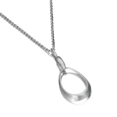 Oval pendant in sterling silver