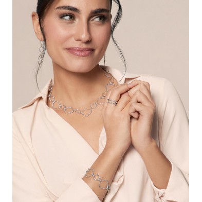 Irregular shape necklace in sterling silver 925